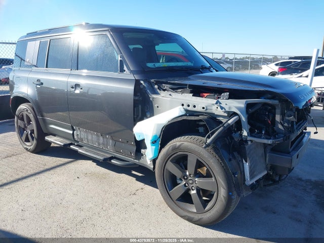 SALEJ7EX9R2300244 Land Rover Defender 110 P300