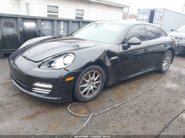 2011 PORSCHE PANAMERA WP0AA2A70BL017956 Photo 1