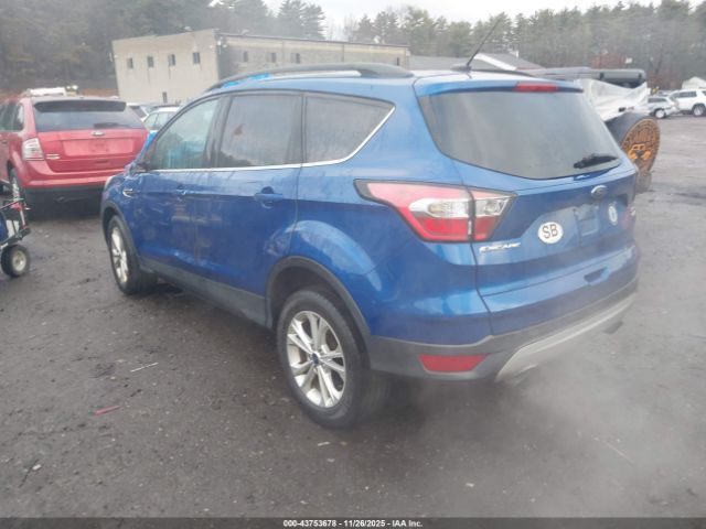 2018 FORD ESCAPE 1FMCU9GD9JUD11852 Photo 2