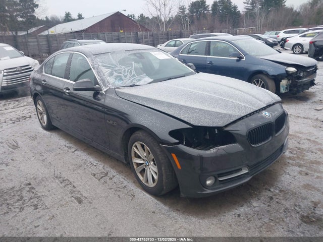 BMW 528i Xdrive 2015 WBA5A7C51FD621183 Image 14