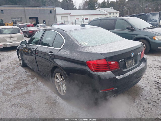 BMW 528i Xdrive 2015 WBA5A7C51FD621183 Image 15