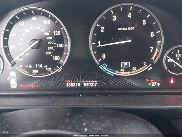 BMW 528i Xdrive 2015 WBA5A7C51FD621183 Image 16