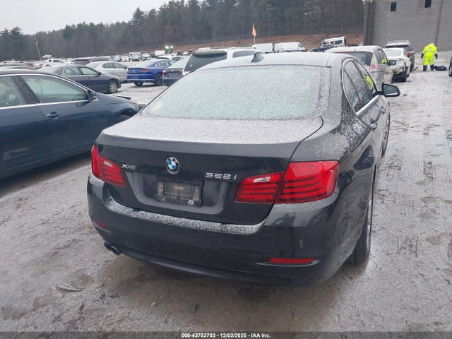 BMW 528i Xdrive 2015 WBA5A7C51FD621183 Image 17