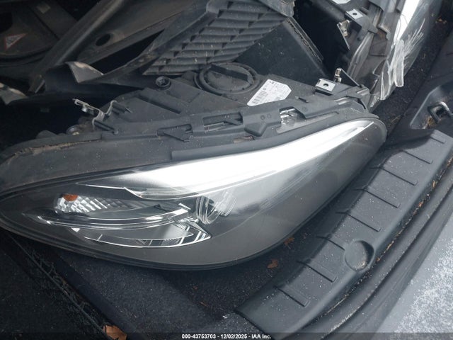 BMW 528i Xdrive 2015 WBA5A7C51FD621183 Image 12