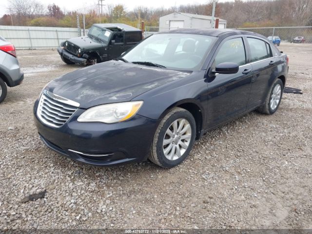 2011 CHRYSLER 200 1C3BC1FB2BN532908 Photo 1
