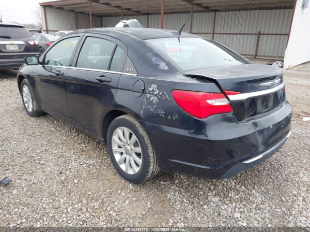 2011 CHRYSLER 200 1C3BC1FB2BN532908 Photo 2