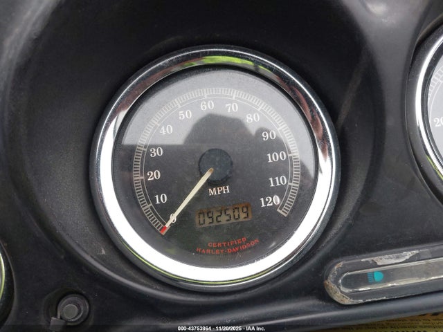 2002 HARLEY-DAVIDSON FLHTCUI 1HD1FCW152Y638722 Photo 6