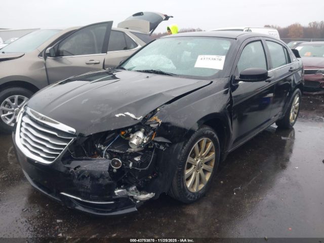 2013 CHRYSLER 200 1C3CCBBB7DN655459 Photo 1
