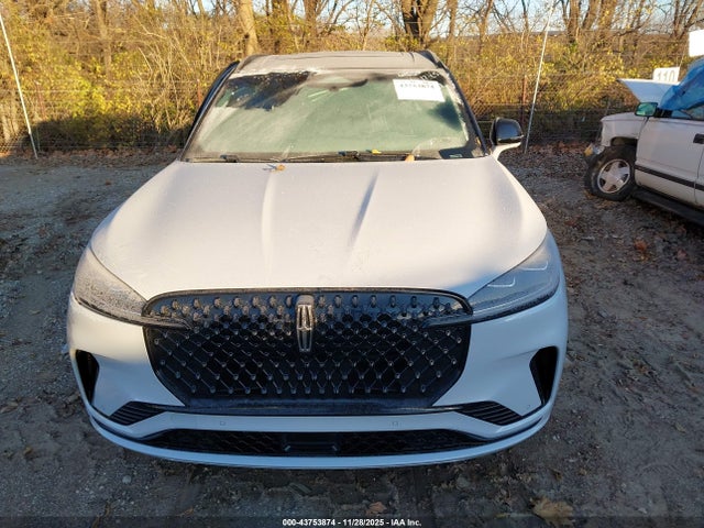 Lincoln Aviator Black Label 2025 5LM5J9XC1SGL21992 Image 12