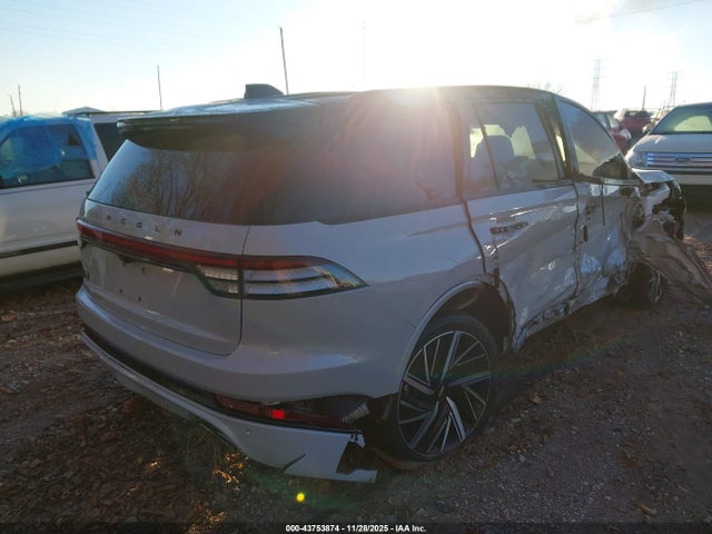 Lincoln Aviator Black Label 2025 5LM5J9XC1SGL21992 Image 4