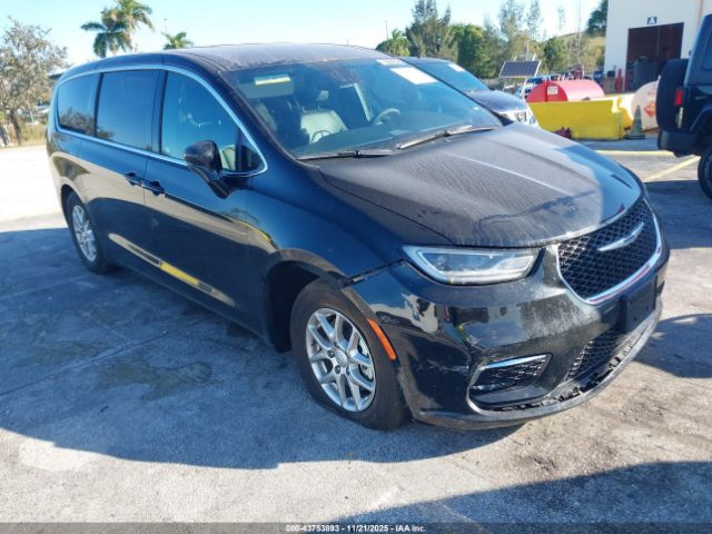 2025 CHRYSLER PACIFICA 2C4RC1BG8SR593372