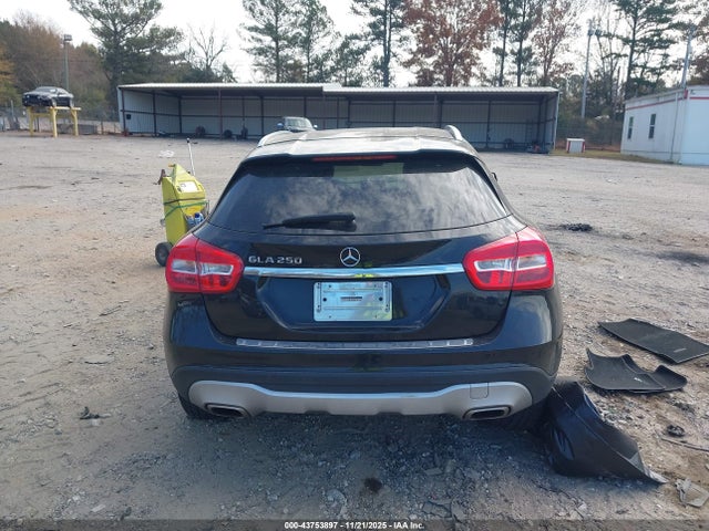 Mercedes-Benz GLA 250 2019 WDCTG4EB7KU017698 Image 16