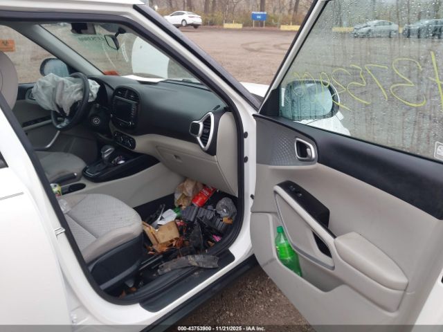 2022 KIA SOUL KNDJ23AUXN7157258 Photo 4