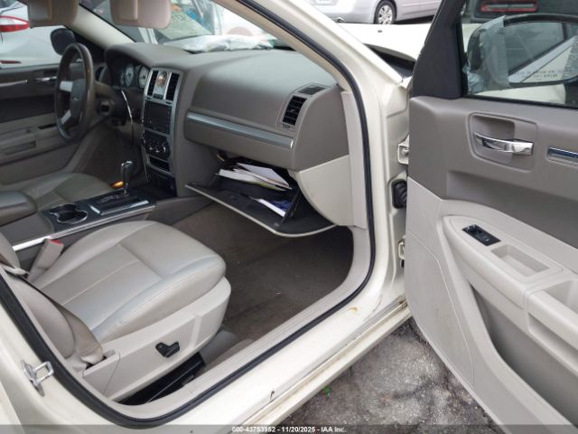 2009 CHRYSLER 300 2C3KA53V69H612906 Photo 4