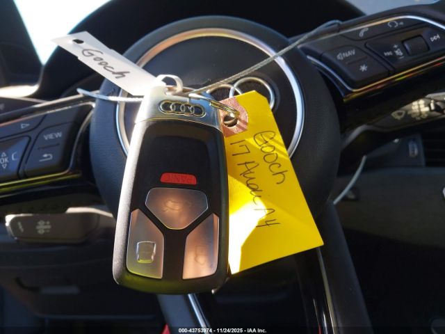 2017 AUDI A4 WAUENAF46HN034043 Photo 10