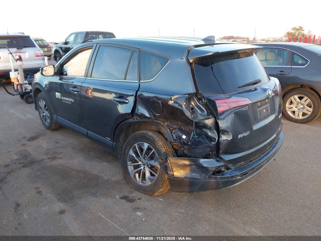 2018 Toyota Rav4 Hybrid Le მანქანა იყიდება აუქციონზე, vin: JTMRJREV4JD233760, აუქციონის ნომერი: 43754038