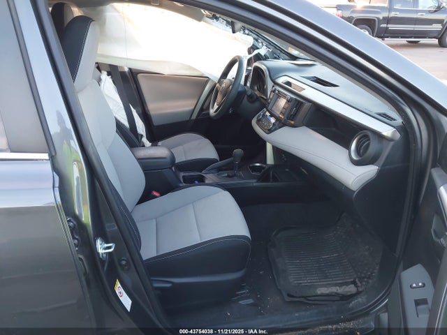 2018 Toyota Rav4 Hybrid Le მანქანა იყიდება აუქციონზე, vin: JTMRJREV4JD233760, აუქციონის ნომერი: 43754038