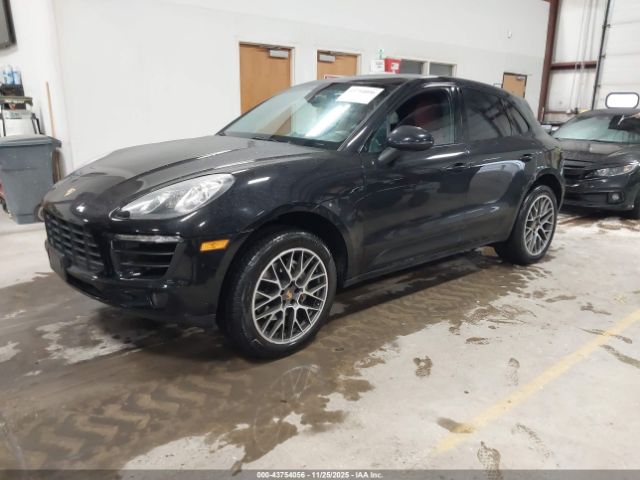 2016 PORSCHE MACAN WP1AB2A59GLB44755 Photo 1