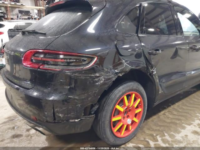 2016 PORSCHE MACAN WP1AB2A59GLB44755 Photo 5