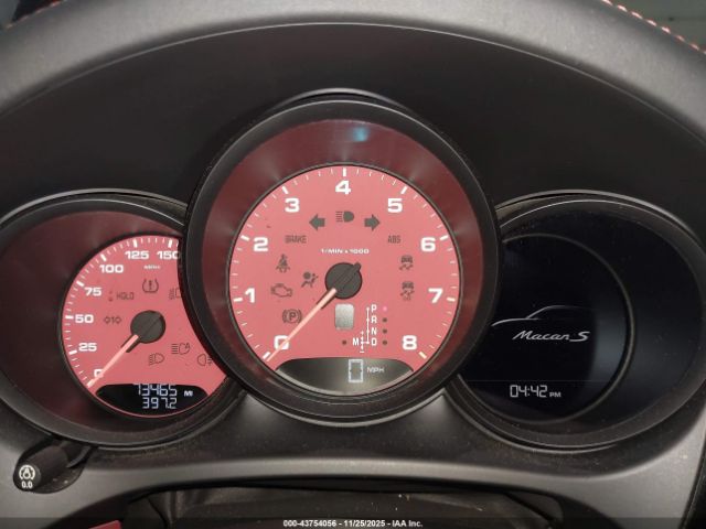 2016 PORSCHE MACAN WP1AB2A59GLB44755 Photo 6