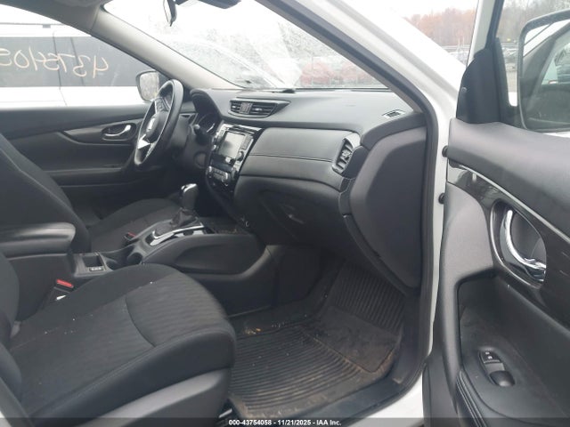 2020 NISSAN ROGUE 5N1AT2MV0LC793215 Photo 4