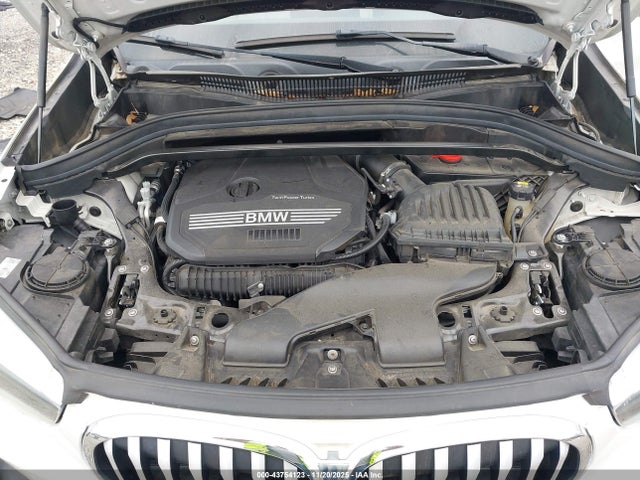 2021 BMW X1 WBXJG7C00M5S77392 Photo 9