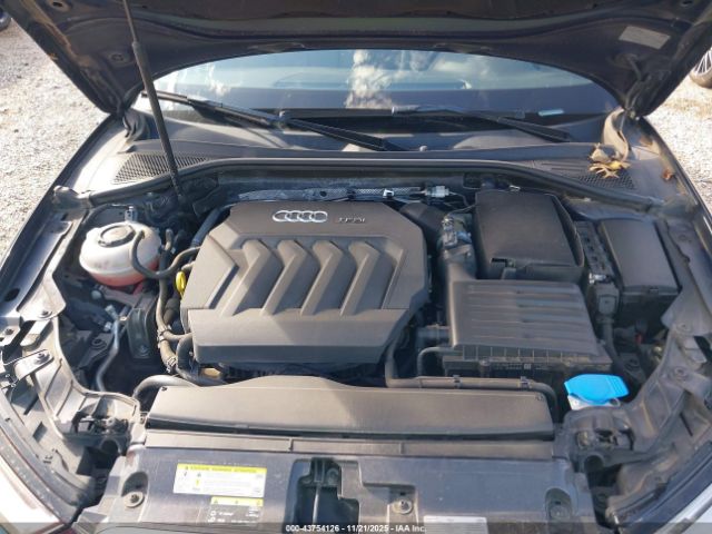 2018 AUDI A3 WAUAUGFF4J1083406 Photo 9