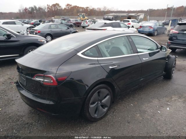 2019 TESLA MODEL 3 5YJ3E1EA5KF413025 Photo 3