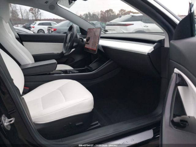 2019 TESLA MODEL 3 5YJ3E1EA5KF413025 Photo 4