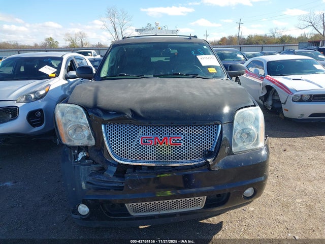 2014 Gmc Yukon Xl 1500 Denali მანქანა იყიდება აუქციონზე, vin: 1GKS2MEF6ER166196, აუქციონის ნომერი: 43754156