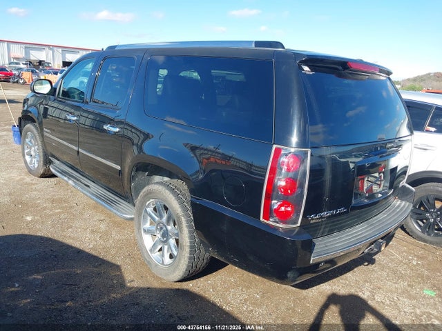 2014 Gmc Yukon Xl 1500 Denali მანქანა იყიდება აუქციონზე, vin: 1GKS2MEF6ER166196, აუქციონის ნომერი: 43754156