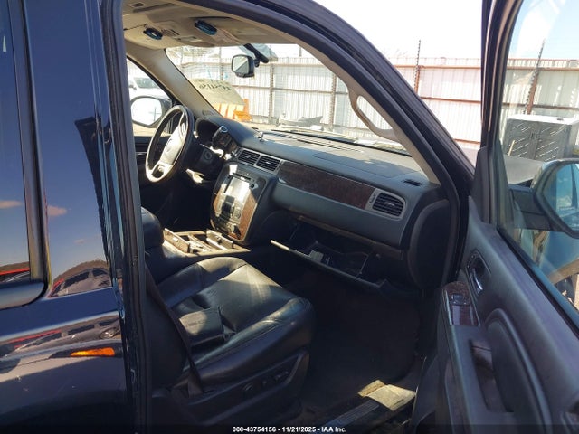 2014 Gmc Yukon Xl 1500 Denali მანქანა იყიდება აუქციონზე, vin: 1GKS2MEF6ER166196, აუქციონის ნომერი: 43754156