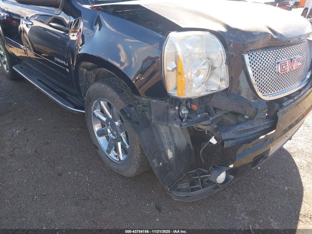 2014 Gmc Yukon Xl 1500 Denali მანქანა იყიდება აუქციონზე, vin: 1GKS2MEF6ER166196, აუქციონის ნომერი: 43754156