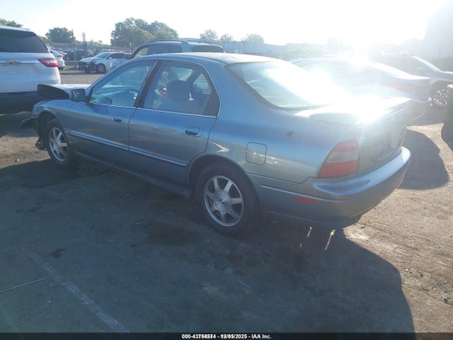 1994 HONDA ACCORD 1HGCD5654RA111869 Photo 2
