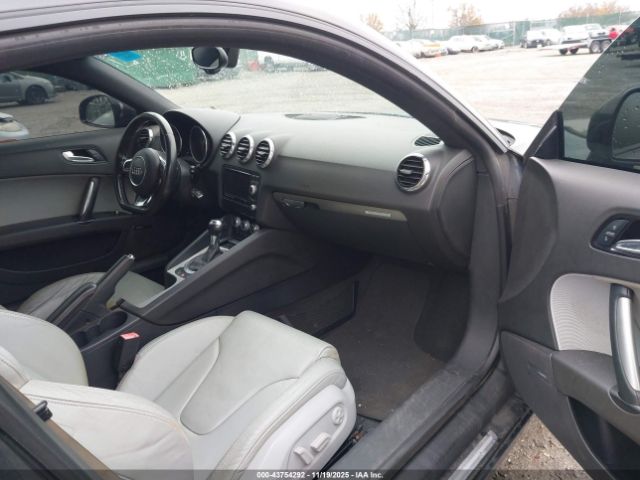 2011 AUDI TT TRUKFAFK8B1016293 Photo 4