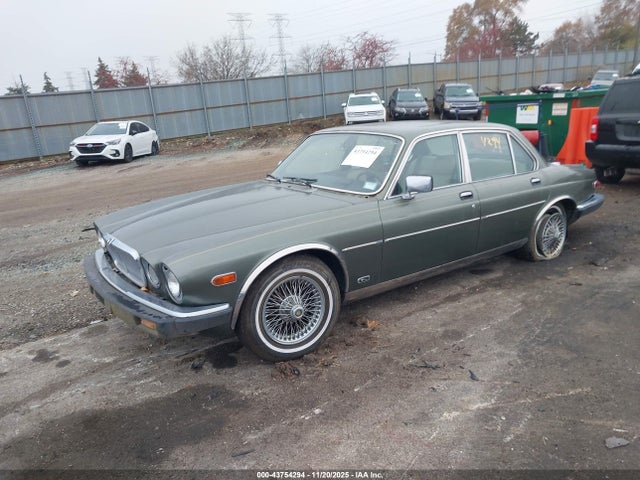1985 JAGUAR XJ6 SAJAY1346FC391682 Photo 1