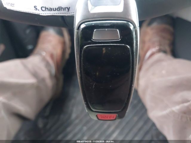 2024 AUDI Q8 E-TRON WA15AAGE5RB022517 Photo 10