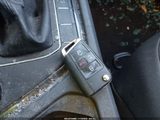 2020 VOLKSWAGEN TIGUAN 3VV2B7AX8LM081971 Photo 10