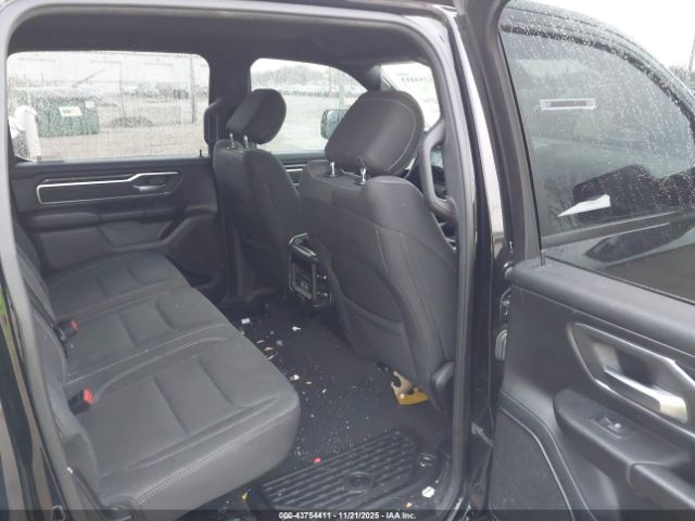 2019 RAM 1500 1C6SRFFT2KN739404 Photo 7