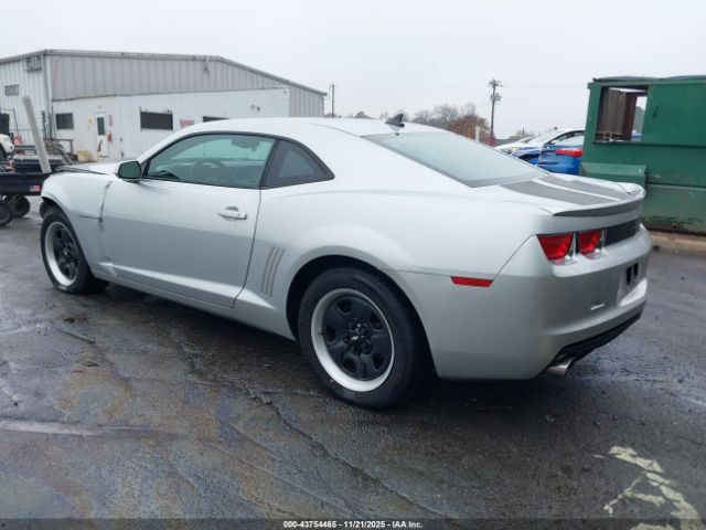 2011 CHEVROLET CAMARO 2G1FE1EDXB9124372 Photo 2