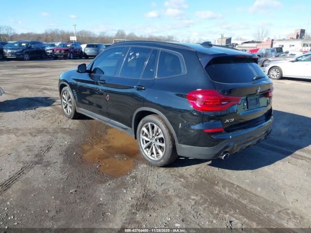 2019 BMW X3 5UXTR9C54KLD98718 Photo 2