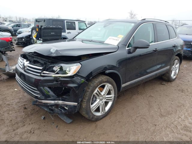 2016 VOLKSWAGEN TOUAREG WVGEF9BPXGD011654 Photo 1