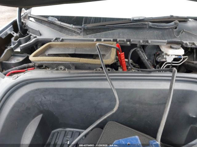 2021 TESLA MODEL Y 5YJYGAEE9MF197606 Photo 9