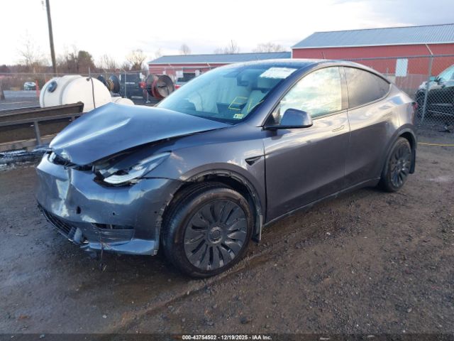 2021 TESLA MODEL Y 5YJYGAEE9MF197606 Photo 1