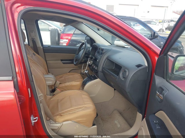 2010 Jeep Compass Sport მანქანა იყიდება აუქციონზე, vin: 1J4NT4FB8AD549592, აუქციონის ნომერი: 43754562