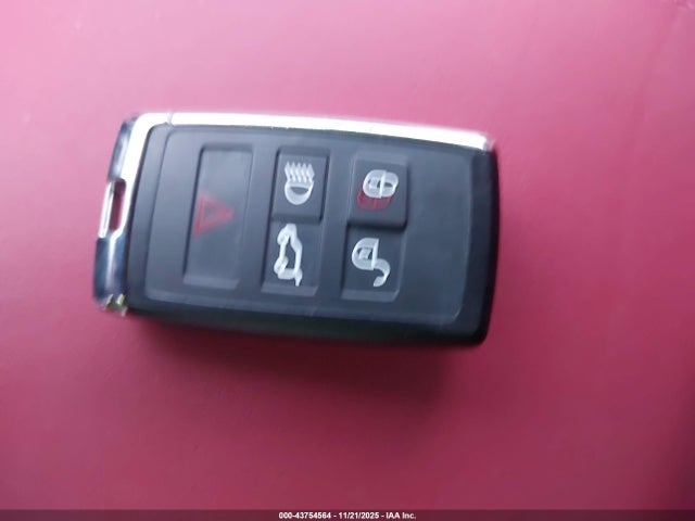 2020 JAGUAR E-PACE SADFM2GX7L1Z86904 Photo 10