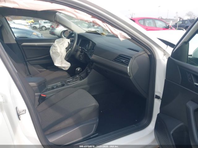 2021 VOLKSWAGEN JETTA 3VWC57BUXMM014480 Photo 4