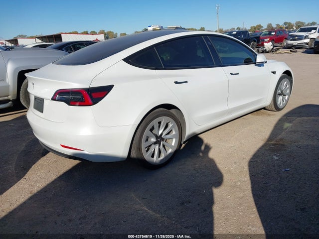 2023 TESLA MODEL 3 5YJ3E1EA9PF460470 Photo 3