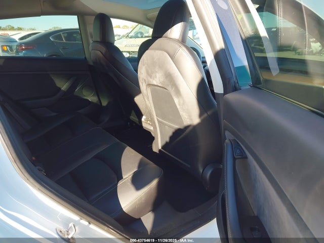 2023 TESLA MODEL 3 5YJ3E1EA9PF460470 Photo 7