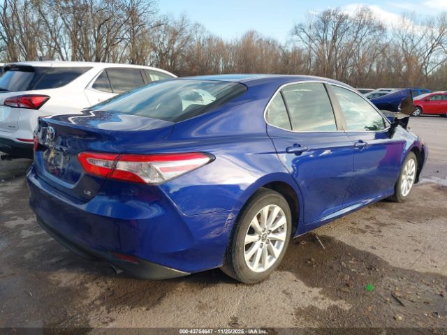 2018 TOYOTA CAMRY 4T1B11HKXJU595561 Photo 3